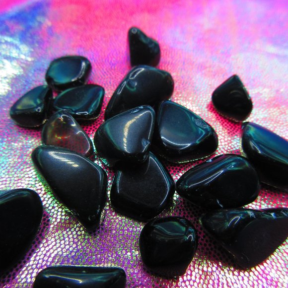 Black Obsidian Tumbled 1 Ounce Grid Set - Picture 4 of 5